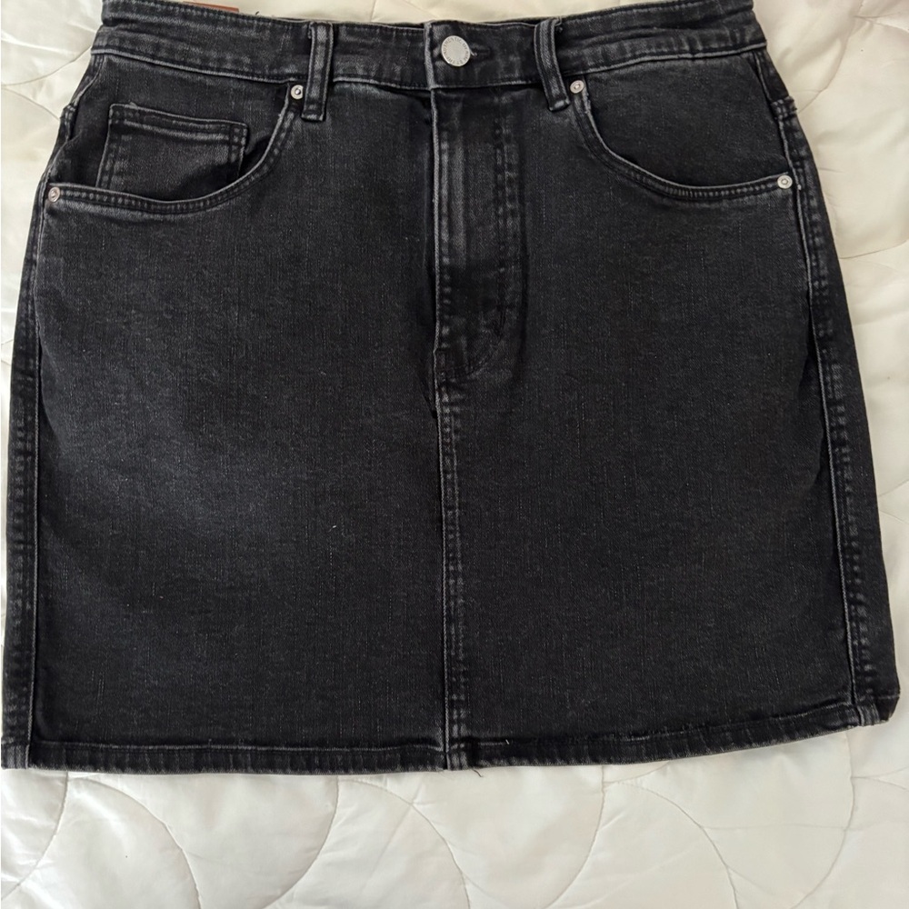 Zara Black Denim Mini Skirt